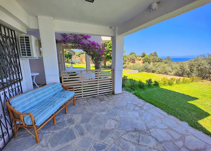 Paradiso With Sea View